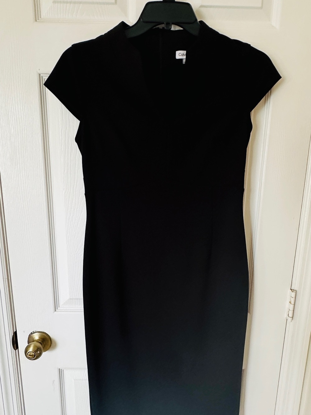 Calvin Klein Black Cap-Sleeve Midi Sheath Dress